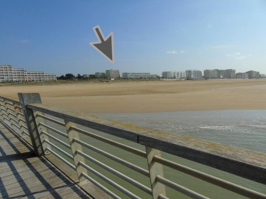 Bel Appartement Au Bord De L'Ocean サン・ジャン·ド・モン エクステリア 写真